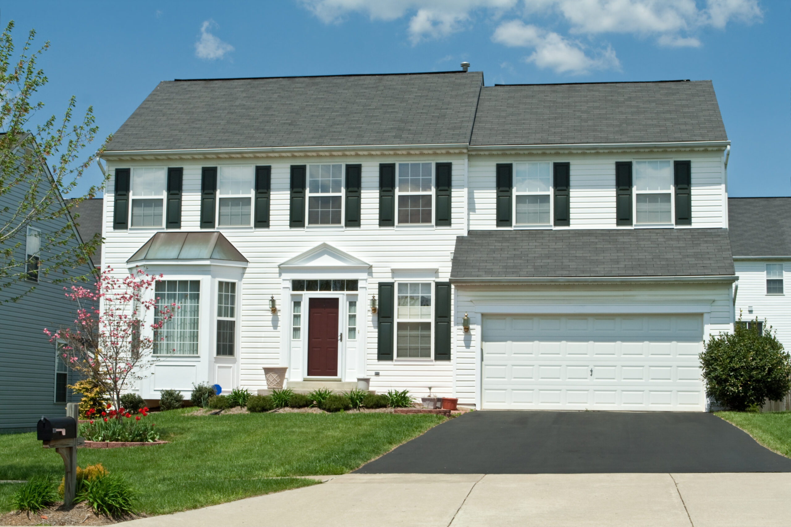 Front Vinyl Siding Single Family House Home, Suburban Maryland Vinyl siding repair in New Castle, DE